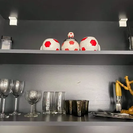 Anastasia 萨帕雷瓦巴尼亚